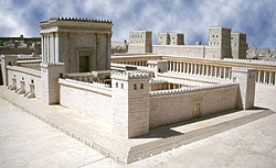 Model of the inner courts of the Temple